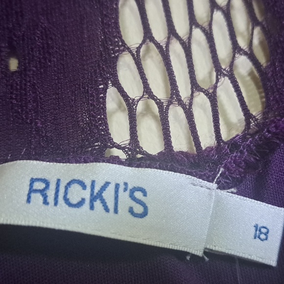 #*24 NBW size 18 Bright purple Laced ๐ party dress With ribon belt free ๐ gift - Picture 7 of 8